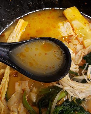Malatang: close-up of vegan broth at Sonogong Maratang 손오공 마라탕 - Seogyo in Seoul