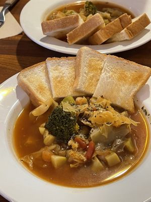 Winter special - tomato stew  at This World is a Playground - 이 세계는 놀이터예요 in Seoul