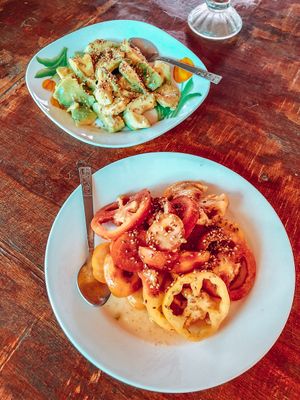 Tomato and avocado salad at Ya Ti Organic Food & Garden in Mandalay
