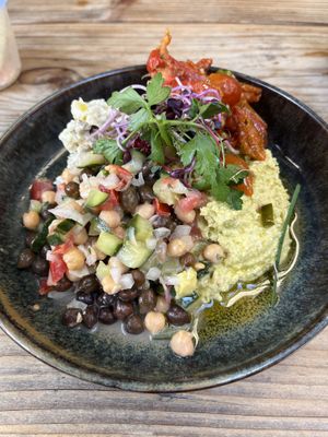Vegan Occam Bowl 🥣   at Occam Deli in Munich