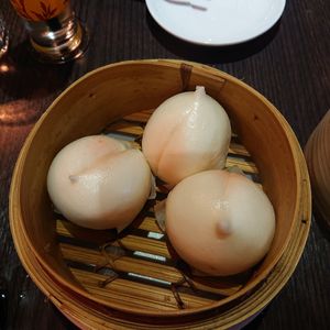 Vegan steamed buns at Full Moon Garden in Amsterdam