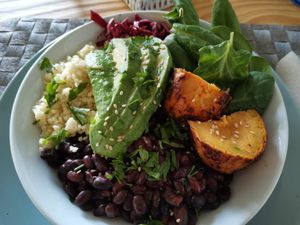 'what about the protein?' bowl at Mundo Vegan - Vegan World in Funchal