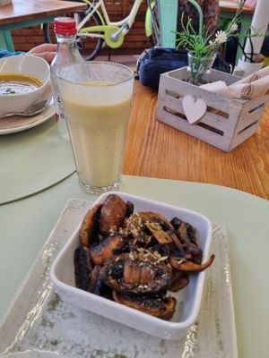 Sauted mushrooms at Mundo Vegan - Vegan World in Funchal