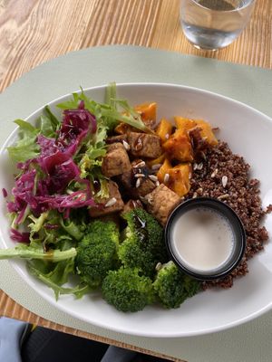 Bowl  at Mundo Vegan - Vegan World in Funchal