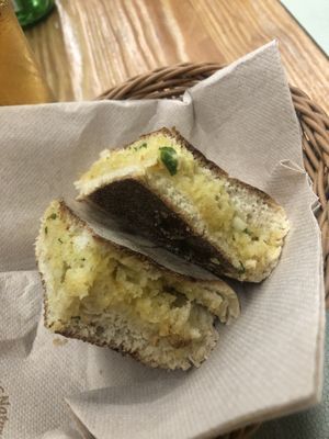 Bolo de caco  at Mundo Vegan - Vegan World in Funchal