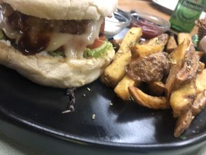 Dirty vegan burger  at Mundo Vegan - Vegan World in Funchal