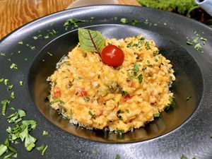 Risotto Putanesca - cherry tomatoes, peppers, capers, olives and parsley.  at Mundo Vegan - Vegan World in Funchal