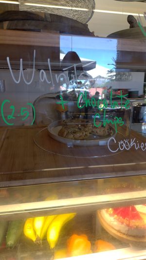 Display case as of August 2025 at Mundo Vegan - Vegan World in Funchal