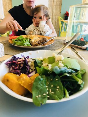 Lasagna and salad bowl at Mundo Vegan - Vegan World in Funchal