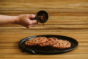 BUÑUELOS: Torre de buñuelos y miel de guayabate.  at Pali Pali del Valle in Mexico City