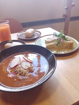 Delicioso!!   los meseros muy amables, el lugar super lindo y la comida 10)10 at Pali Pali del Valle in Mexico City