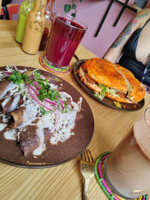  at Pali Pali del Valle in Mexico City