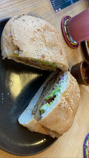 La torta de milanesa estaba muy llenadora y deliciosa 🥰 at Pali Pali del Valle in Mexico City