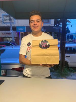 Delivery at Pali Pali del Valle in Mexico City