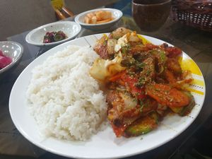 Tomato bulgogi - 6. 5/10 very diff from my usual flavours, felt very fresh and healthy like local farm  vibes at Yaein Tea House - 예인찻집 in Busan