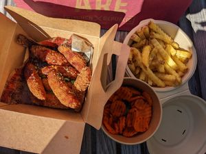 Magic Midnight Touch and carrot kimchi at Miss Miu - Europaallee in Zurich