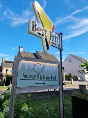 Street sign at Friethuisje De Groene Rand in Aalter