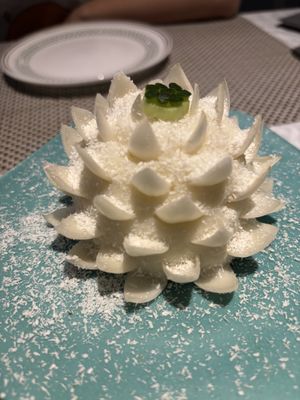 Fresh lily bulbs with yam  at Yong Fu Shan in Tianjin