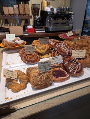 Wide range of delicious vegan pastries and breads at Det Rene Brød - Rosenvængets Allé in Copenhagen