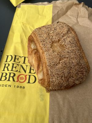   at Det Rene Brød - Rosenvængets Allé in Copenhagen