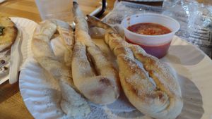Vegan garlic knots at Lopiez in Davenport