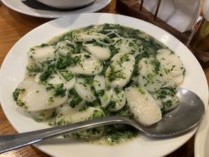 Fried rice cakes with mustard greens at XiángHé 祥和 - Serenity in Taipei