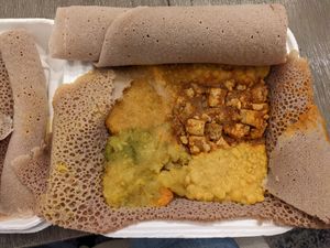 Tofu combo at Nile Vegan in Columbus