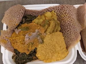 Red lentil and okra combo at Nile Vegan in Columbus