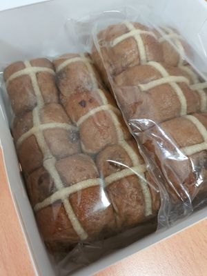 Hot x bun at Bud of Joy in East Singapore