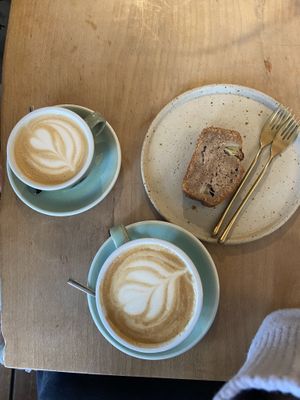 Oat cappuccino, large soy cappuccino, vegan banana breadd  at Back to Black - Weteringstraat in Amsterdam