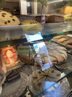 Clearly marked vegan options  at California Coffee Company in Budapest