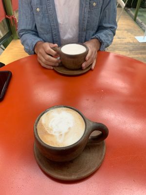 Chai latte and dirty chai at Vegamo Deli in Mexico City