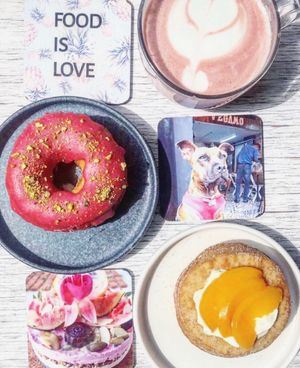 Doughnuts and bloody chai at Vegamo Deli in Mexico City