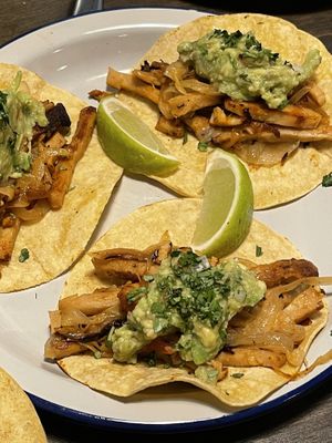 "Chicken" tacos at Monchito in Barcelona