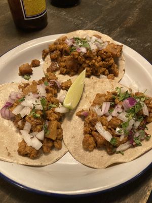 Tacos papa con chorizo (veg)  at Monchito in Barcelona