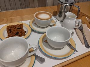 Tea, coffee, oatmilk and vegan flapjack at Calgary Art Cafe in Isle Of Mull