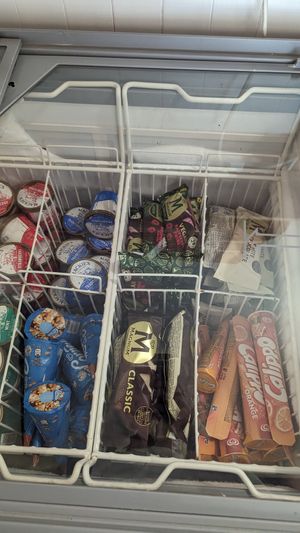 Vegan ice creams at Calgary Art Cafe in Isle Of Mull