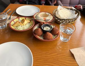 Delicioso!   at Hello India - Okpo in Geoje