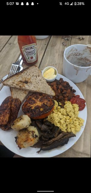 Vegan breakfast at Vegivores in Reading