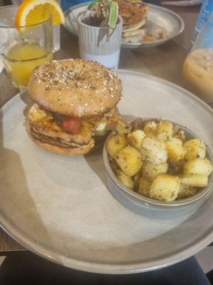 Bagel at Vegivores in Reading