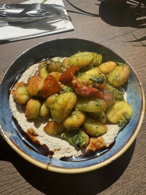   at Vegivores in Reading