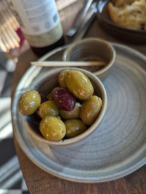 Rosemary & garlic olives at Vegivores in Reading