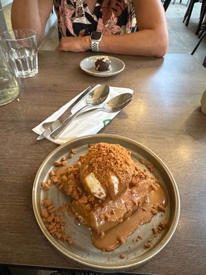 The biscoffle - you must try it!  at Vegivores in Reading