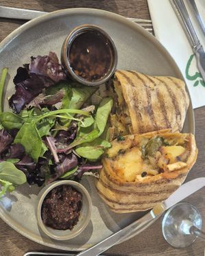  at Vegivores in Reading