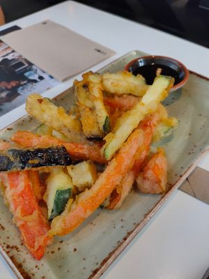 Tempura de verduras sin gambas at UDON in Zaragoza