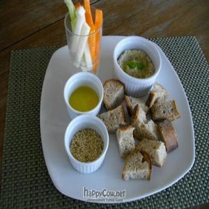 Corner Tree Starter Plate - combination of white bean humus, veg sticks, bread and dukka at Corner Tree Cafe in Makati