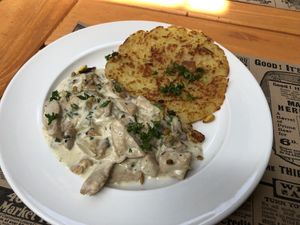 Zuercher Geschnetzeltes with Roesti at Verde in Basel