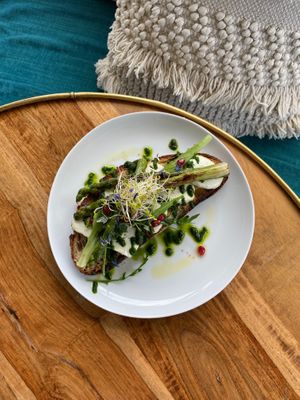 Tartine « locale » at nusa in Digne-les-bains