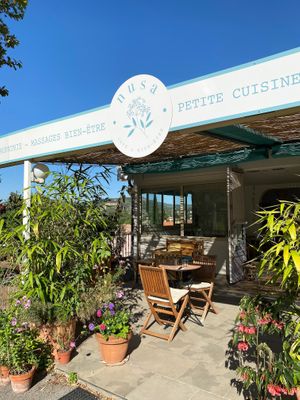 Outside nusa café  at nusa in Digne-les-bains