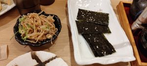 Beans and seaweed at Gyozaoh Dotonbori in Osaka